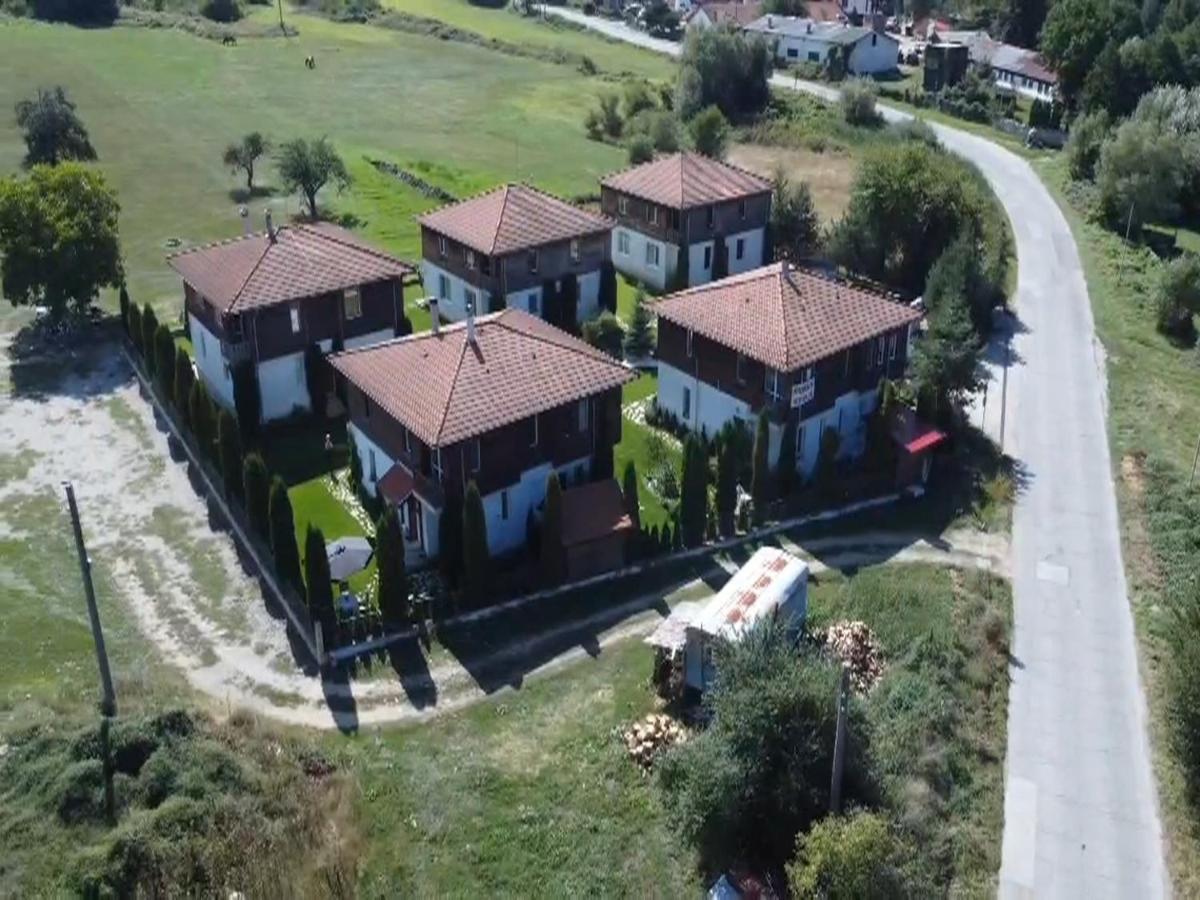 Къща За Гости "Марковски" Raduil Kültér fotó